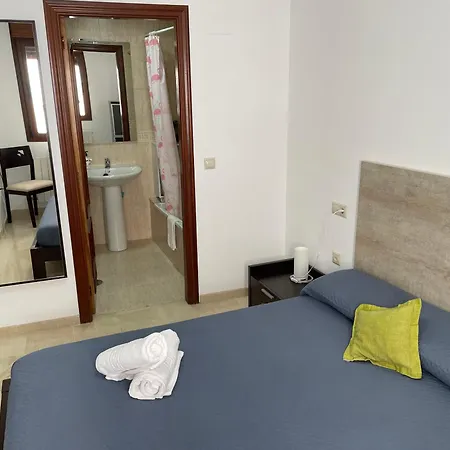 Piso Compartido Delyrent En San Ildefonso Apartment Jaen