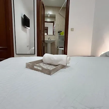 Apartment Piso Compartido Delyrent En San Ildefonso