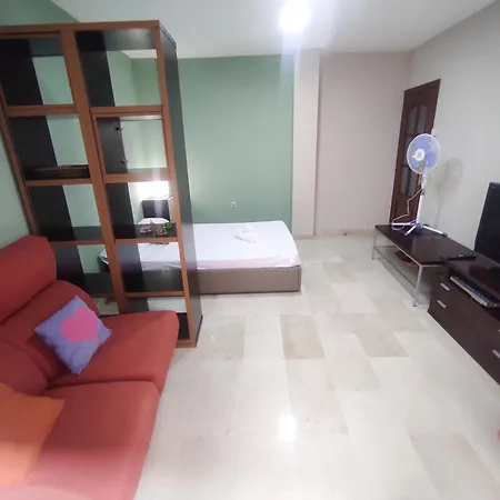 Apartment Piso Compartido Delyrent En San Ildefonso Jaen