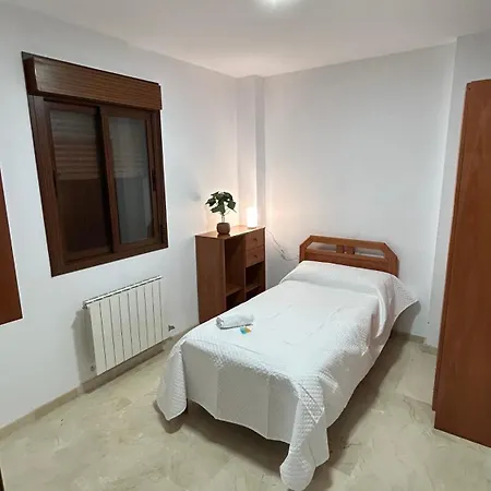 Apartment Piso Compartido Delyrent En San Ildefonso *